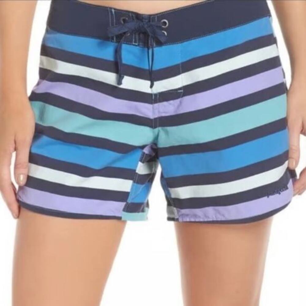 Patagonia -‎ Wavefarer Board Shorts - Water Ribbons: Dam Blue - Women's Size 6